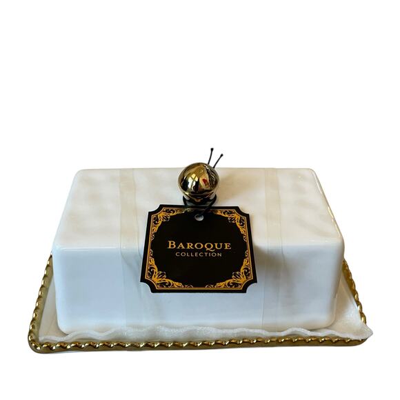 Baroque Covered Butter Dish 7in White Ceramic w/ Gold Beaded Trim Glam NEW - Picture 2 of 15